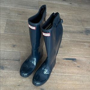 Hunter Dark Blue Tall Boots